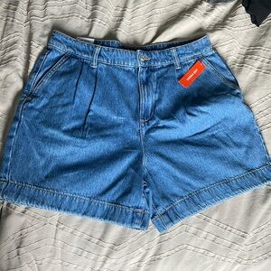 Brand new Joe fresh mom Jean shorts